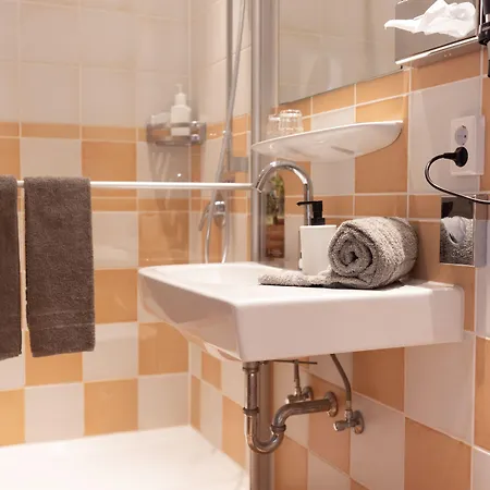 & Cramer Guest house Warstein