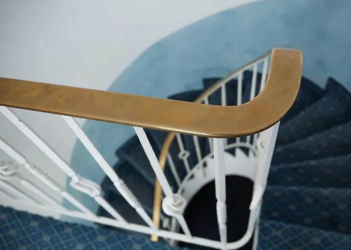 & Cramer Pensión 3*